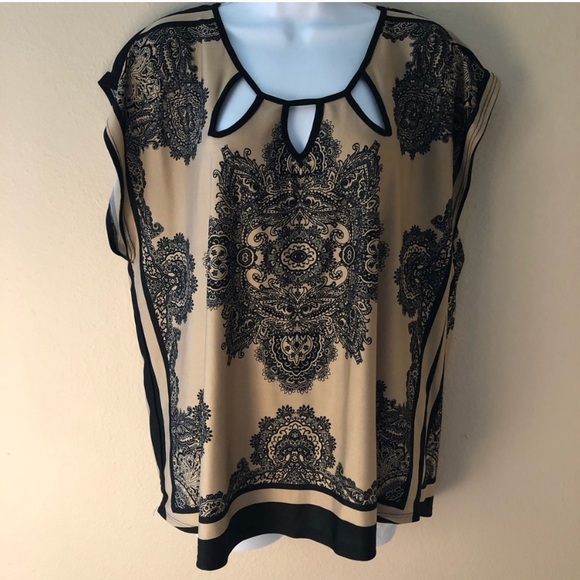Cute Blouse!! - Picture 1 of 8